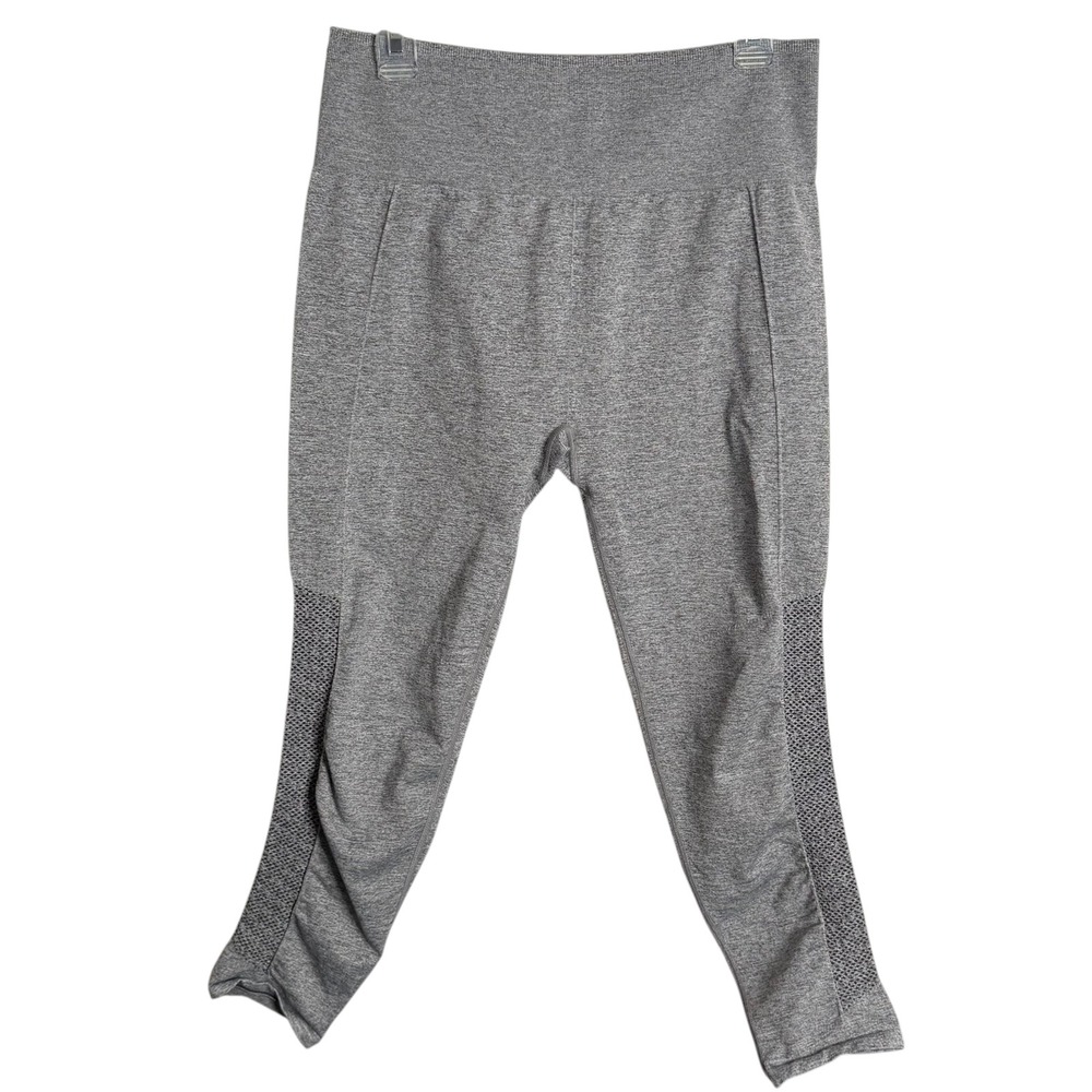 Fabletics‎ Sync Seamless High Waisted 7/8 Leggings Size XL Perforated Athletic